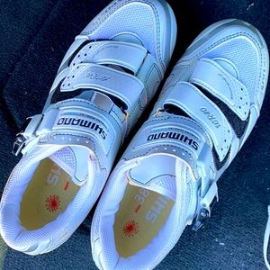 Shimano Women’s Cycling Shoes Size 6.5/38